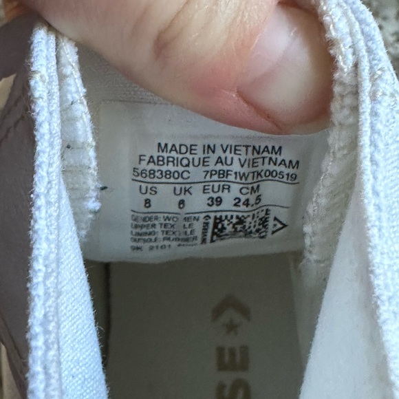 White Platform Converse - Picture 2 of 9